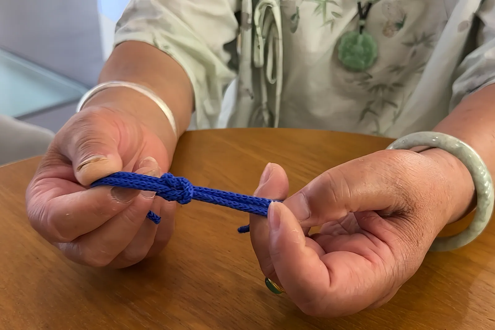 三绳平结成品